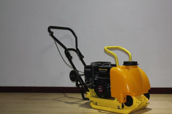 रोड रिपेयर गैस पावर्ड प्लेट कॉम्पेक्टर 5.5HP टैम्पर प्लेट कॉम्पेक्टर