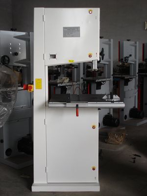 इलेक्ट्रिक लकड़ी बैंडसॉ मशीन उच्च परिशुद्धता 3HP क्षैतिज लकड़ी देखा
