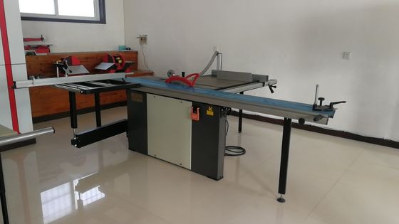 800 मिमी वुड कटिंग टेबल सॉ वर्टिकल वुडवर्किंग स्लाइडिंग टेबल सॉ