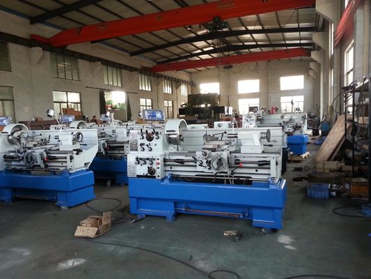 C6241 सीएनसी धातु खराद 230V दोहरी दीवार संरचना धातु बेंच खराद
